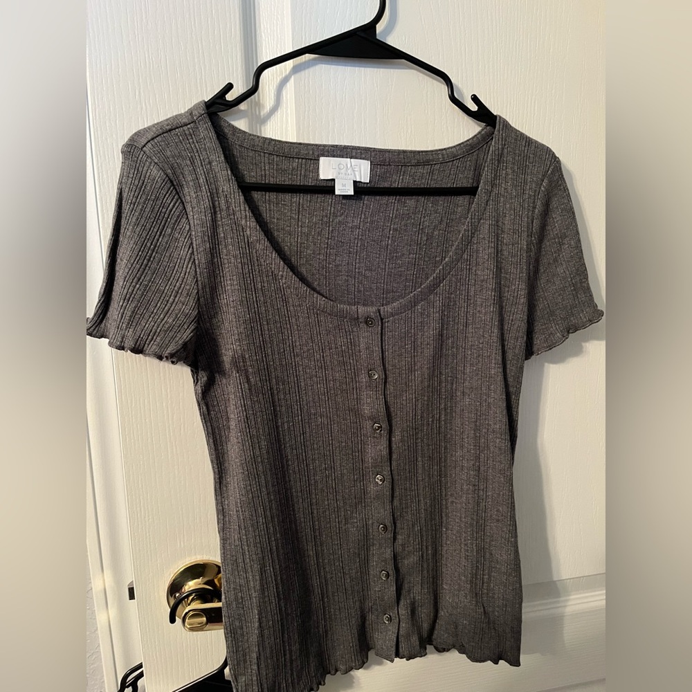 Gray round neck top